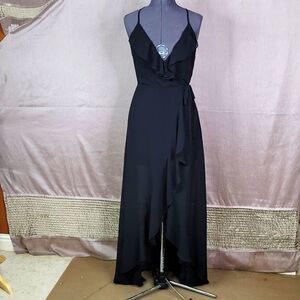 MISS AVENUE Black Plunging Neckline‎ Ruffled Maxi Dress Medium